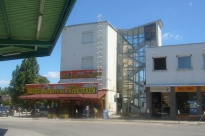 Lokomotiv Hostel