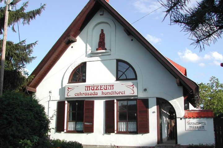 Marcipán Múzeum és Cukrászda